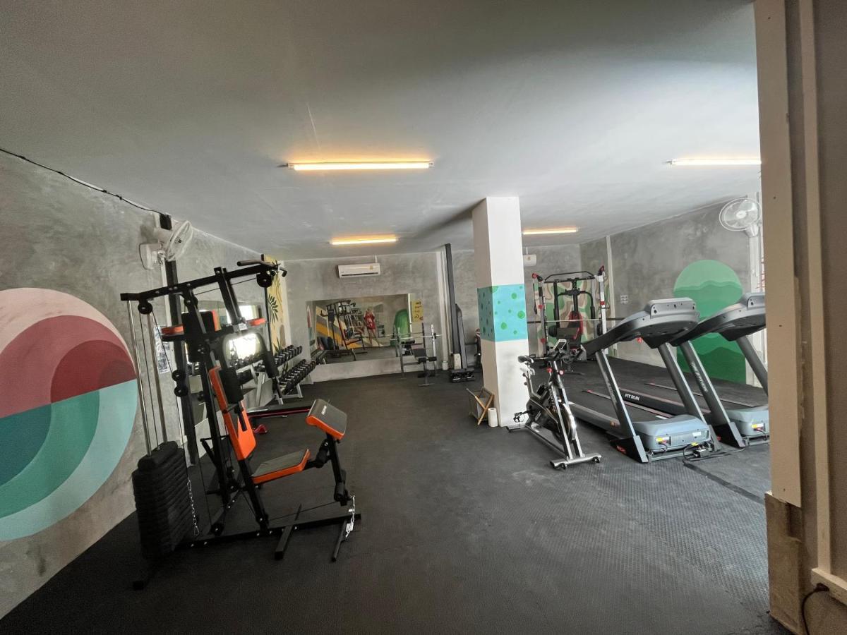 ריילי ביץ' Social Quarters Blanco - Youth Hostel 18 To 35 Only מראה חיצוני תמונה